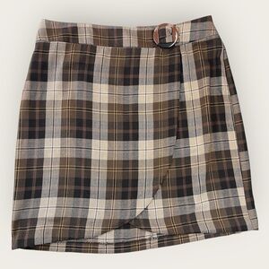 Cato Women’s Brown Plaid Skirt. Size 26/28W